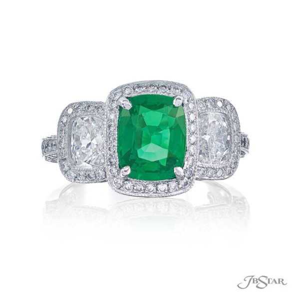 Emerald and diamond ring 1.31 ct cushion-cut emerald