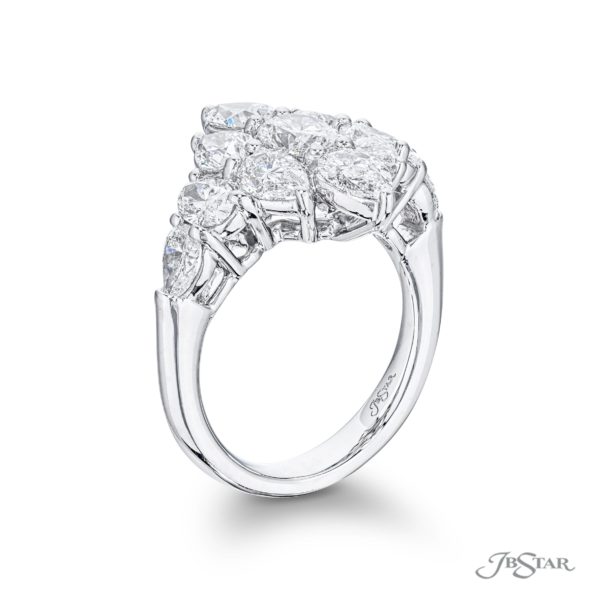 Pear Shaped and Oval Diamonds In A Stunning Design