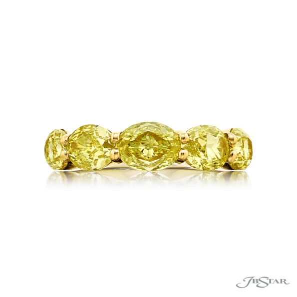 Elegance Elevated | Classic Single-Row Fancy Yellow Oval Diamond Band in 18K Yellow Gold