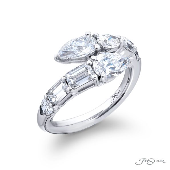 Dazzling Brilliance: 1.40 ctw GIA Certified Twogether Diamond Ring  Pear-Shaped Diamonds with Oval Pear & Emerald-Cut Accents in Pure Platinum