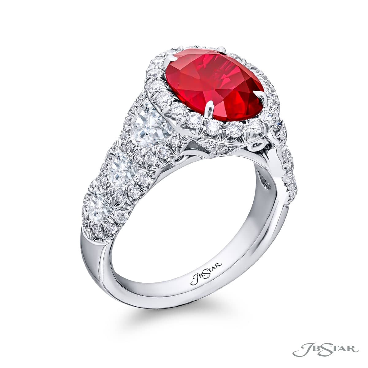 4.02 ct Oval Burmese Ruby and Diamond Precious Color Ring 4.02 ct Oval Burmese Ruby and Diamond Precious Color Ring