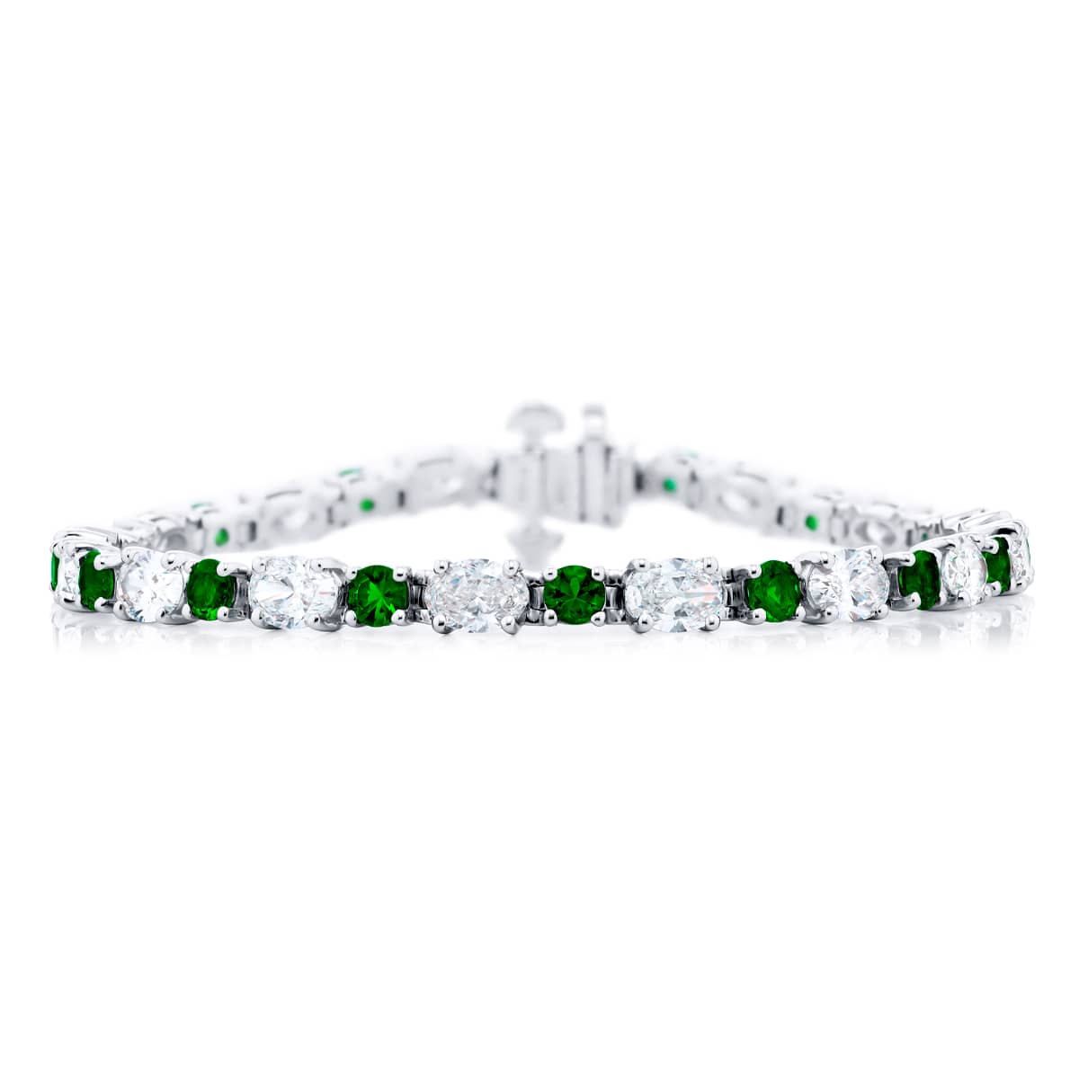 Platinum Round Emerald and Oval Diamond Bracelet Platinum Round Emerald and Oval Diamond Bracelet